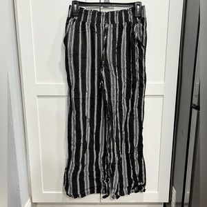 Black and white pants